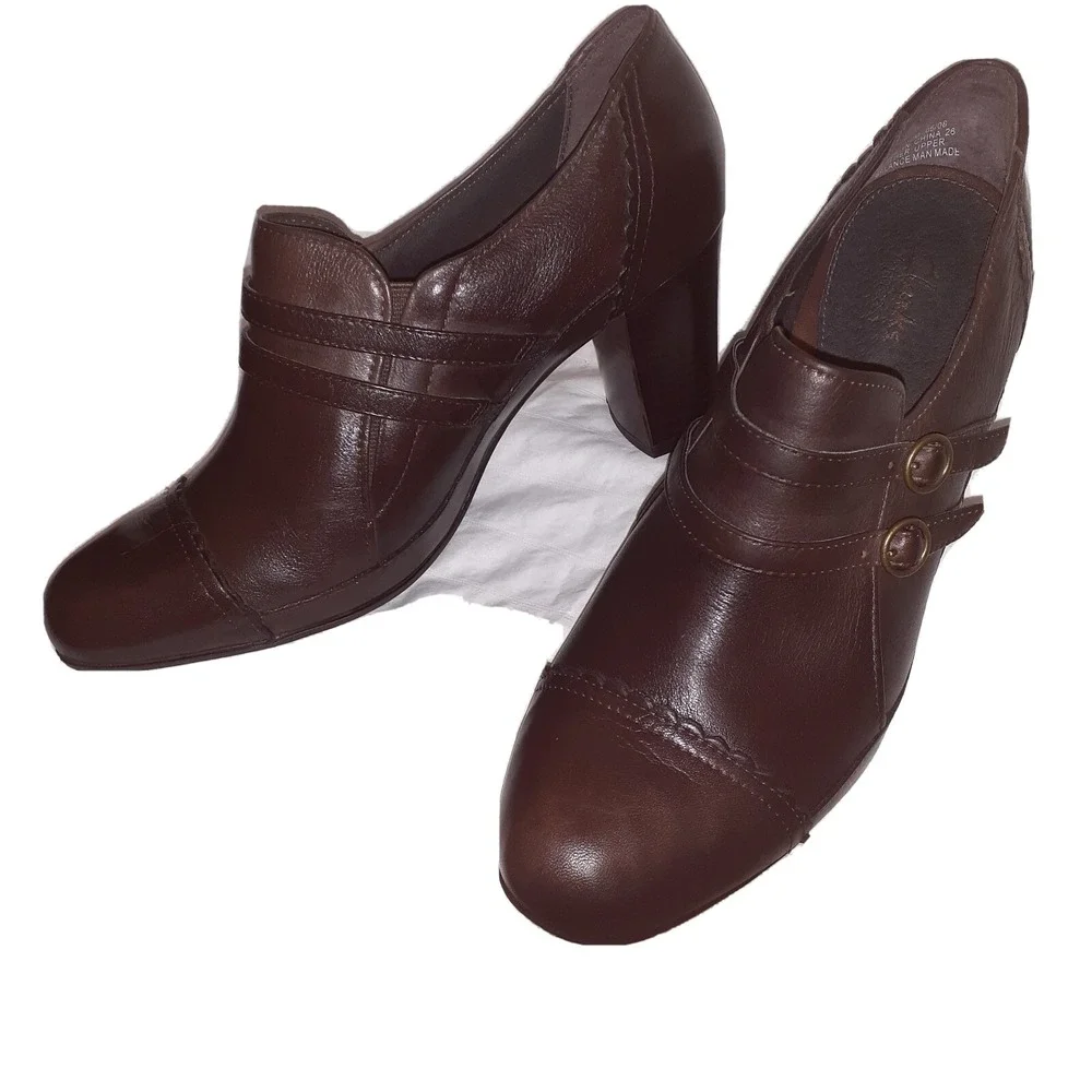 Clarks Stanhope Loafer Shoe Womens Dark Brown Leather Slip On Block Heel 10M NEW - Picture 2 of 15